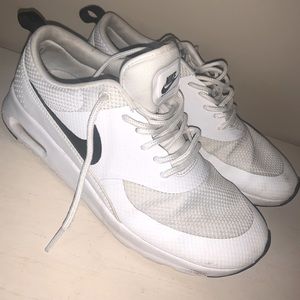 Nike Women’s Air Max Thea